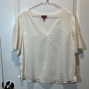 Vince Camuto Textured Jacquard V Neck Short Sleeve Top Ivory Size Medium